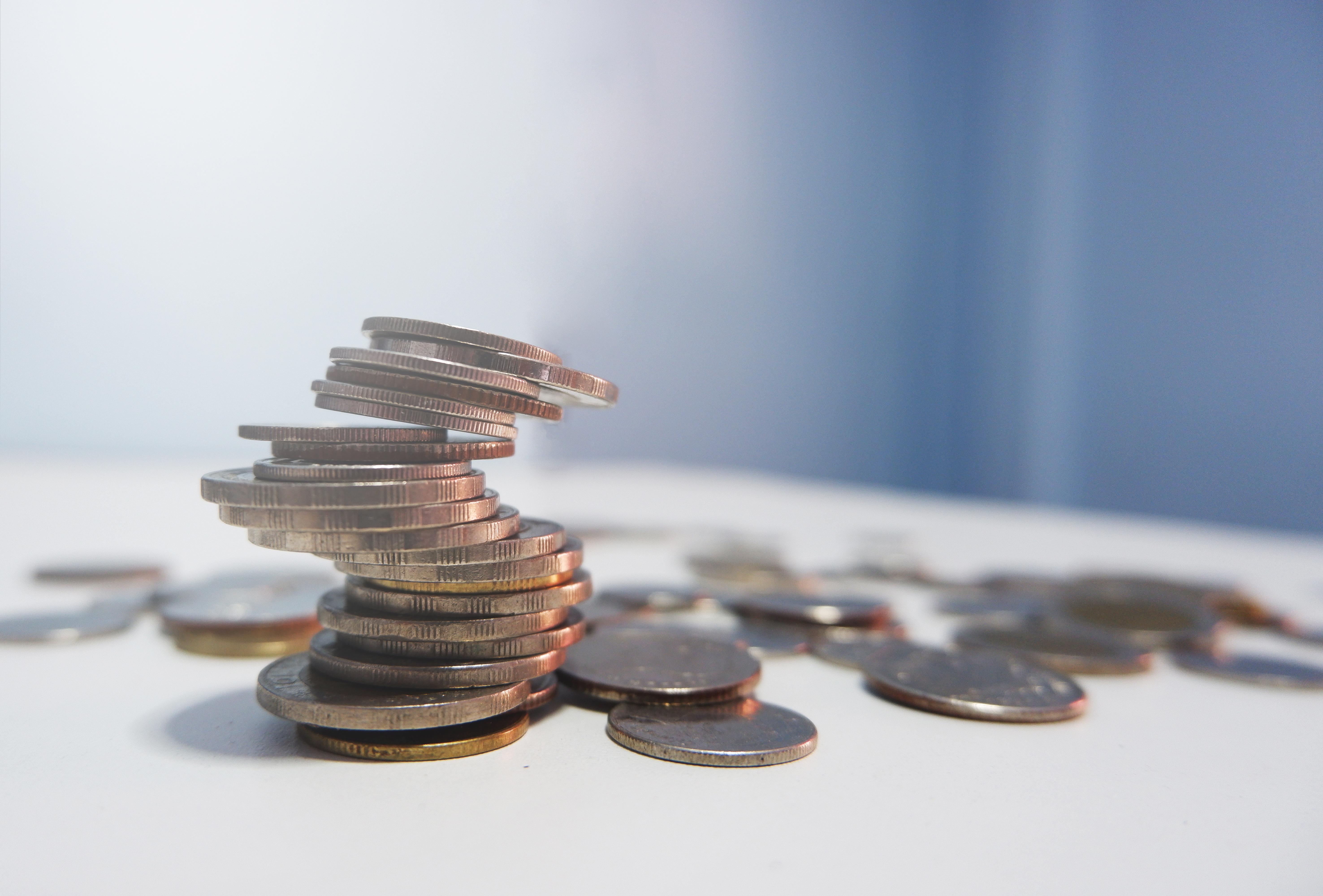Achieve financial independence with practical advice relevant to real-world situations in Bangladesh.